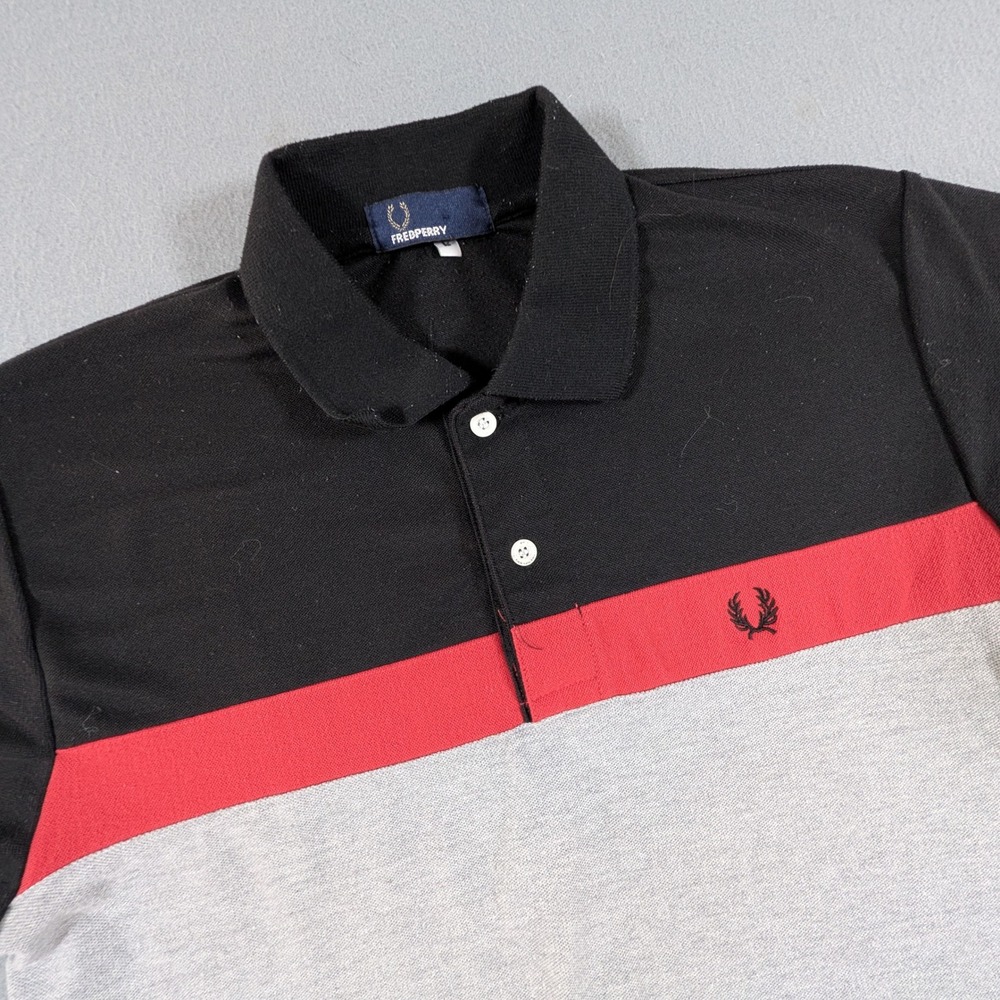 Fred Perry Polo Shirt Mens Large Black Red Grey Colorblock Pique Laurel Wreath